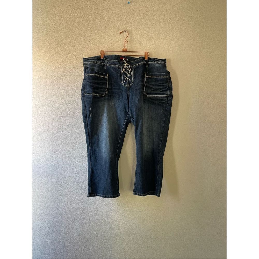 Y2k womens lace up jeans capri style size 22‎ w